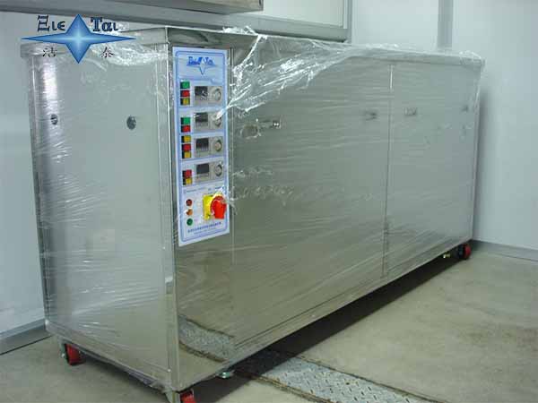 工業(yè)超聲波清洗機的五大特點 工業(yè)超聲波清洗機