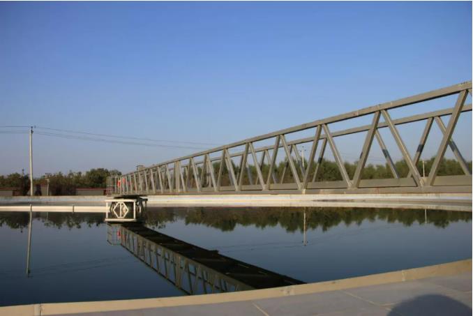 超聲波清洗機到底是如何完成工作的? 超聲波清洗機到底是如何完成工作的?