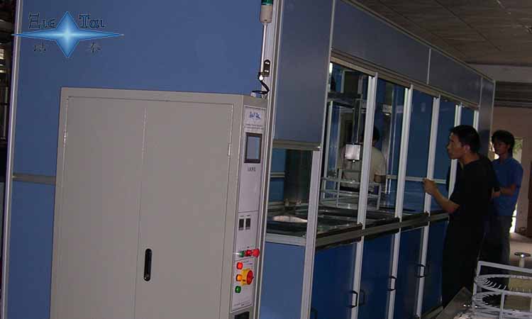 【潔泰】全自動智能柔性碳氫化合物真空超聲波清洗機 【潔泰】全自動智能柔性碳氫化合物真空超聲波清洗機