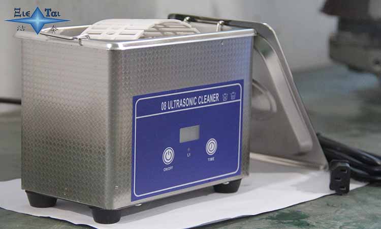 如何選購(gòu)實(shí)驗(yàn)室超聲波清洗機(jī)？