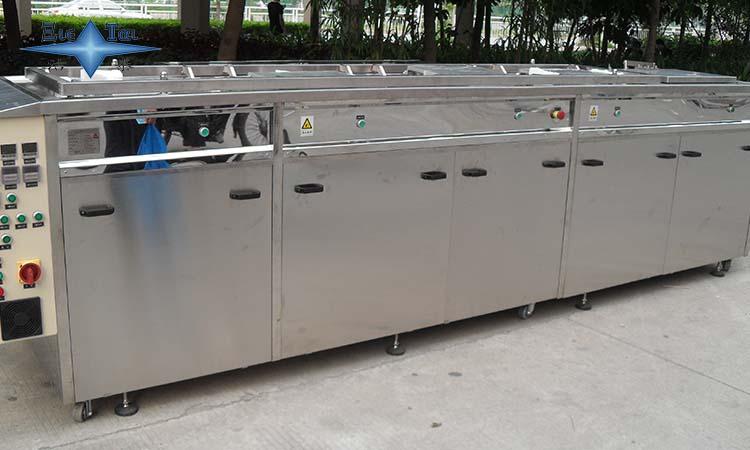 工業用超聲波清洗機如何破解環保與良率困局?潔泰定制方案助力各行業降本增效 工業用超聲波清洗機如何破解環保與良率困局?潔泰定制方案助力各行業降本增效