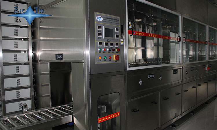 超聲波清洗技術在化學實驗中的應用與優(yōu)勢