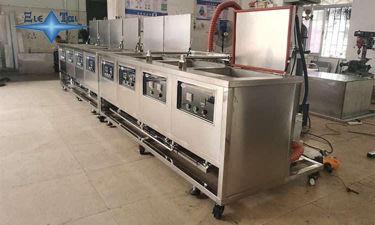 如何選擇適用于汽車修理廠的超聲波清洗機(jī)：價(jià)格、性能、規(guī)格綜合考量