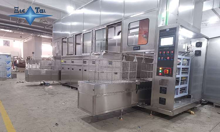 超聲波清洗機(jī)發(fā)動機(jī)的頻率選擇與應(yīng)用