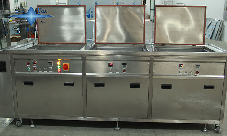 大型超聲波清洗機如何根治油污頑疾?潔泰非標定制,讓清洗不再背鍋 大型超聲波清洗機如何根治油污頑疾?潔泰非標定制,讓清洗不再背鍋